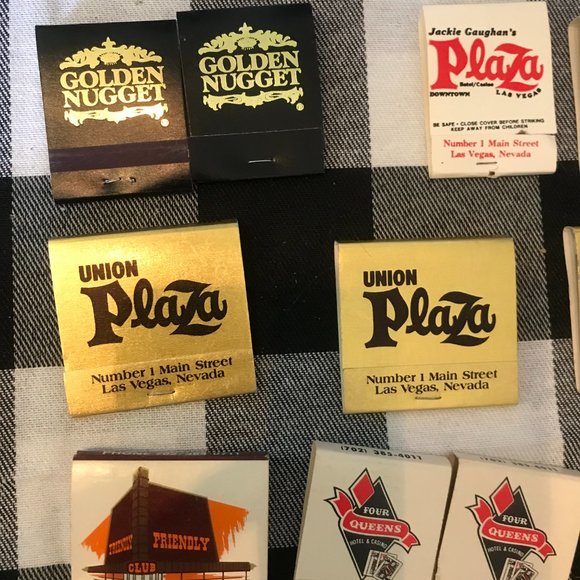 30 Vtg Downtown Fremont Las Vegas Casino Matchbooks Horseshoe Golden Nugget etc - Picture 7 of 8